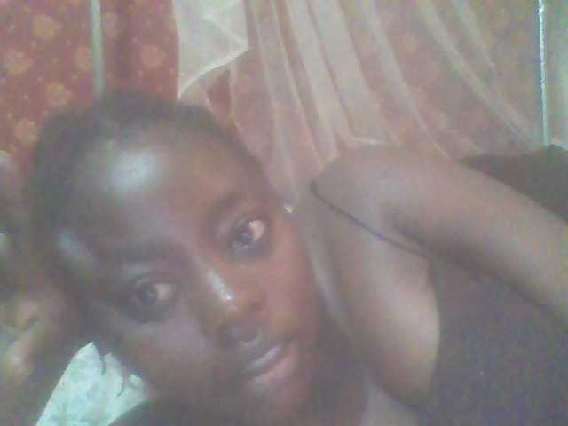 PrettyG's BongaCams show and profile