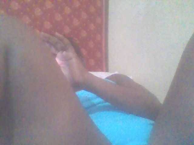 PrettyG's BongaCams show and profile