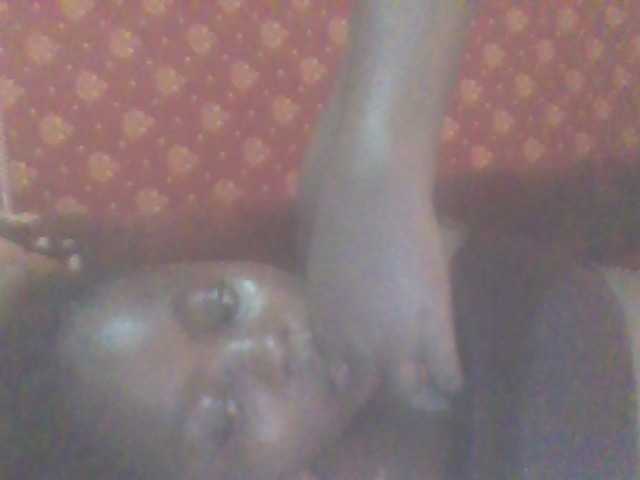 PrettyG's BongaCams show and profile