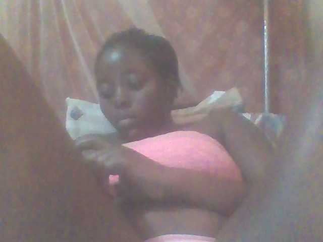 PrettyG's BongaCams show and profile