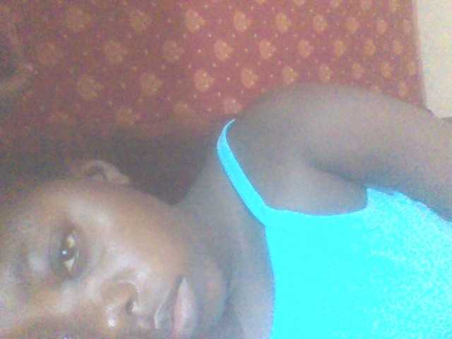 PrettyG's BongaCams show and profile