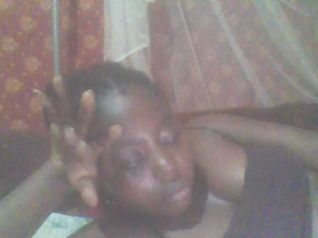 PrettyG's BongaCams show and profile