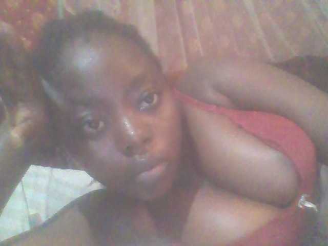 PrettyG's BongaCams show and profile