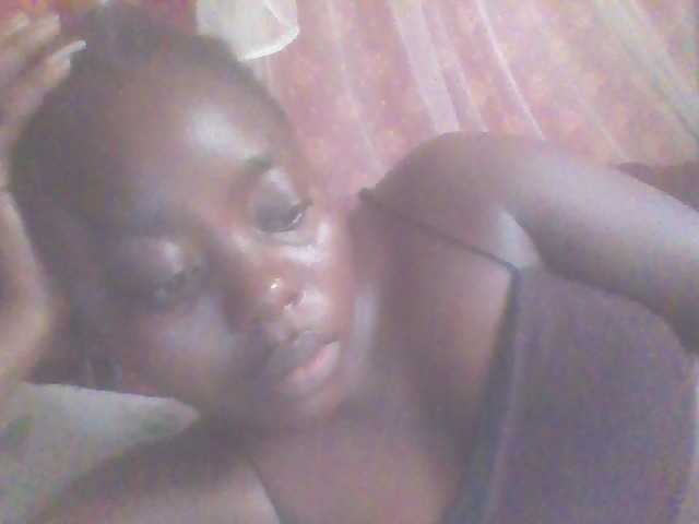 PrettyG's BongaCams show and profile