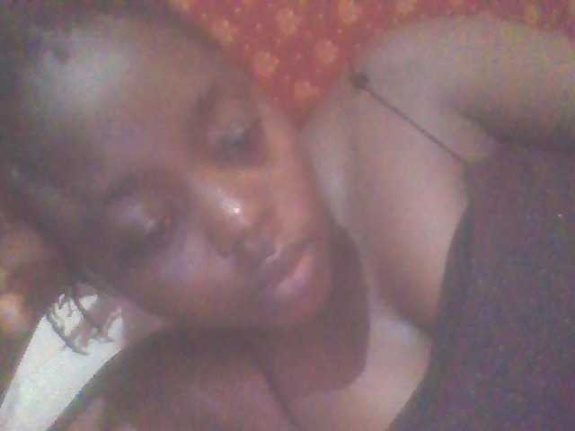 PrettyG's BongaCams show and profile