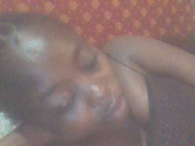 PrettyG's BongaCams show and profile