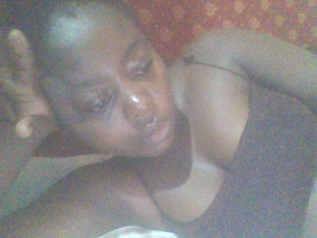 PrettyG's BongaCams show and profile