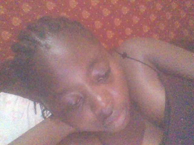 PrettyG's BongaCams show and profile