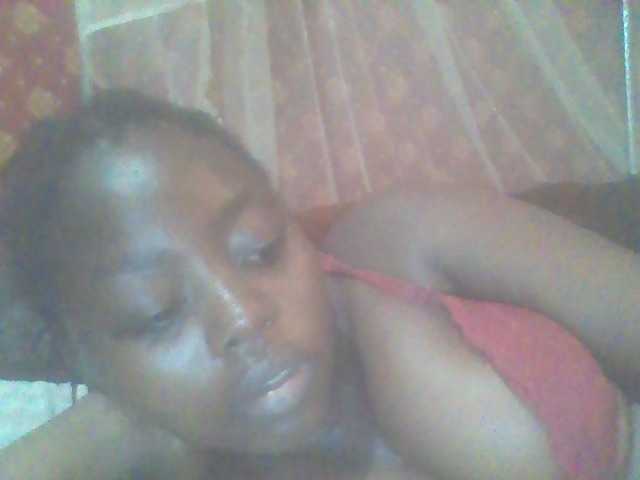 PrettyG's BongaCams show and profile