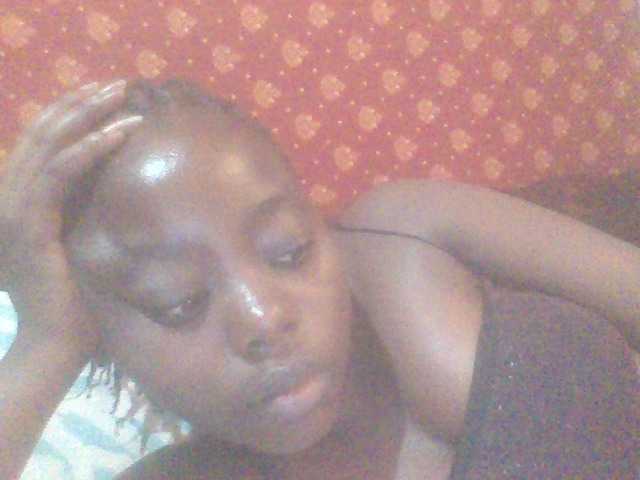 PrettyG's BongaCams show and profile