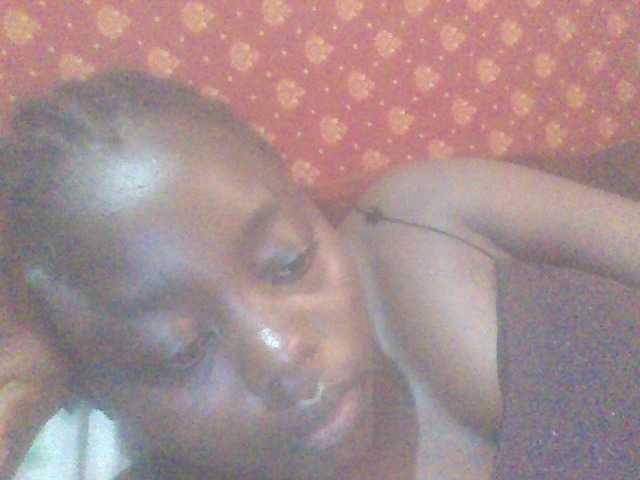 PrettyG's BongaCams show and profile