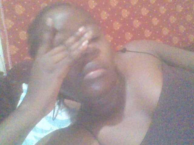 PrettyG's BongaCams show and profile