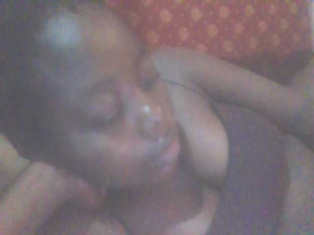 PrettyG's BongaCams show and profile