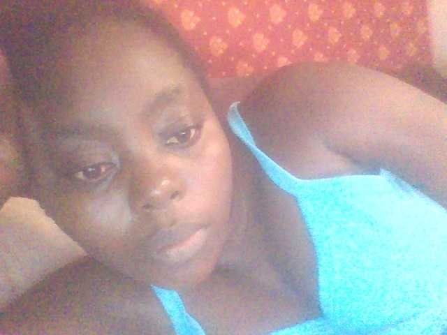 PrettyG's BongaCams show and profile