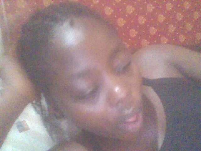 PrettyG's BongaCams show and profile