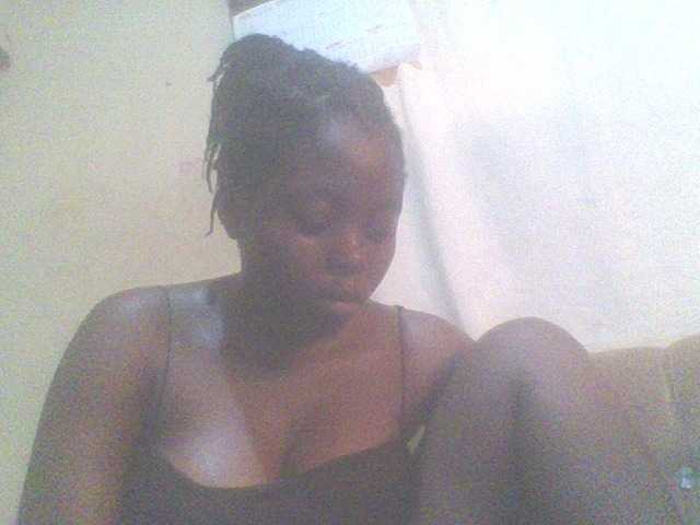 PrettyG's BongaCams show and profile