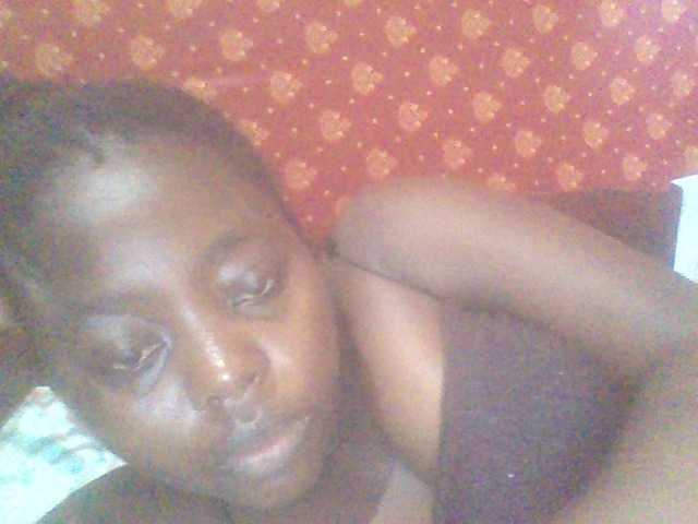 PrettyG's BongaCams show and profile