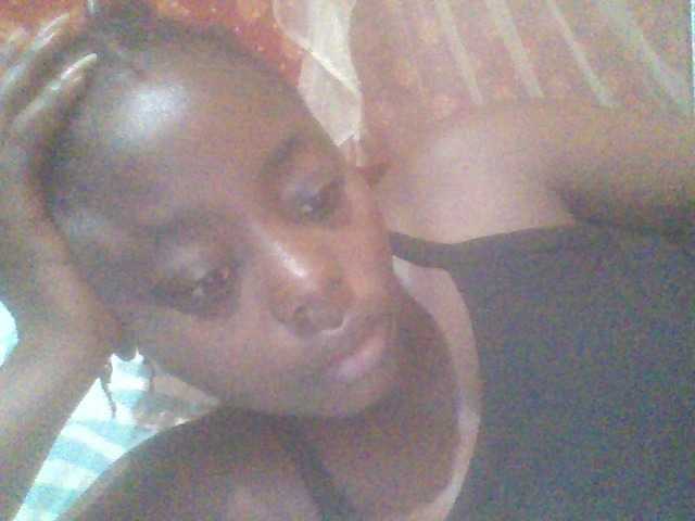 PrettyG's BongaCams show and profile