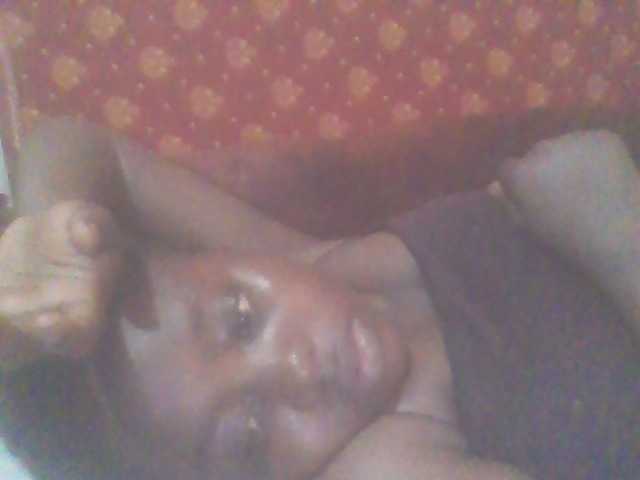 PrettyG's BongaCams show and profile