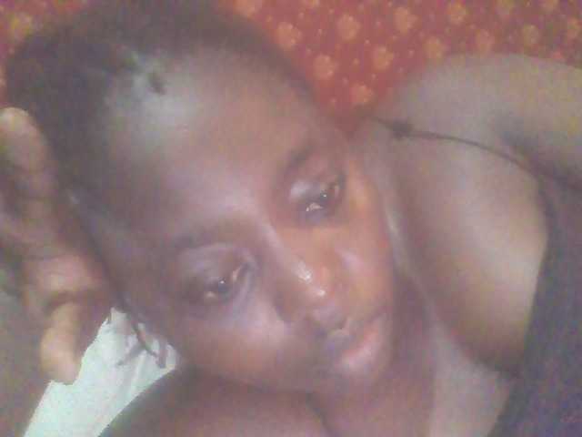 PrettyG's BongaCams show and profile