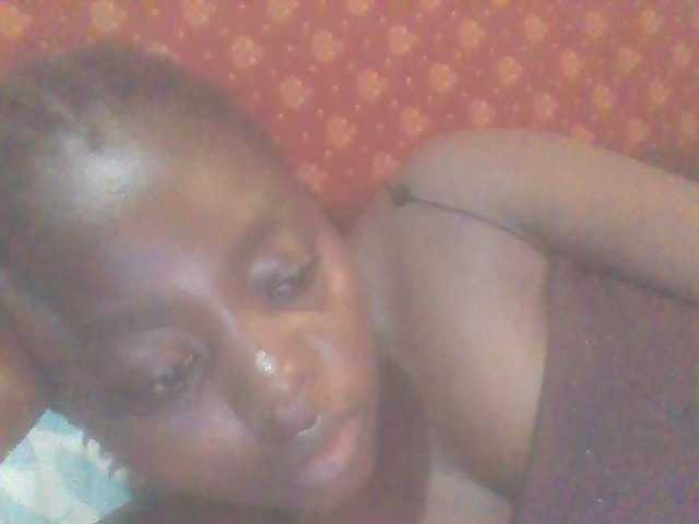 PrettyG's BongaCams show and profile