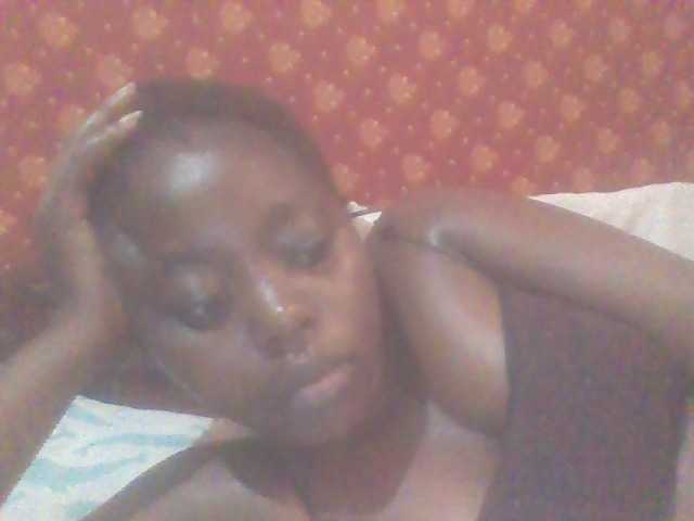 PrettyG's BongaCams show and profile