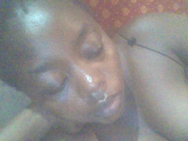 PrettyG's BongaCams show and profile