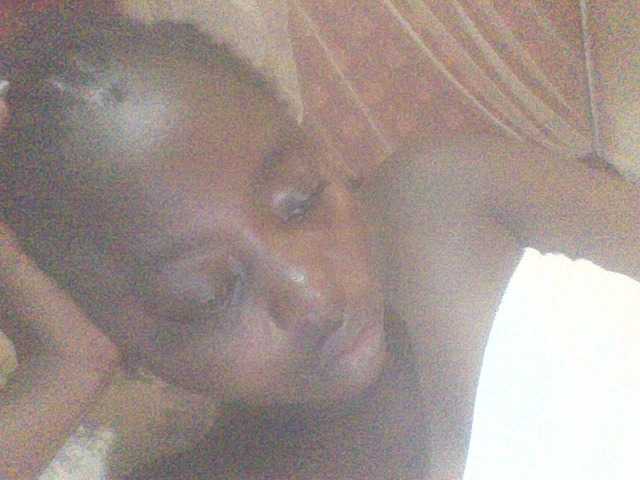 PrettyG's BongaCams show and profile