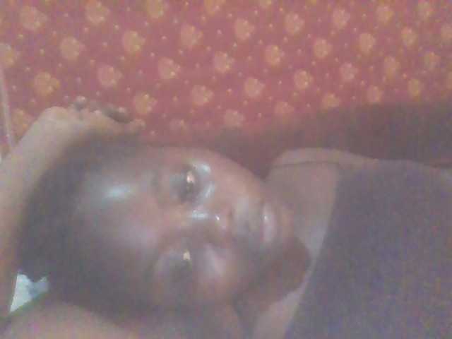 PrettyG live cam profile