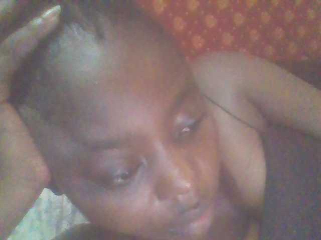 PrettyG's BongaCams show and profile