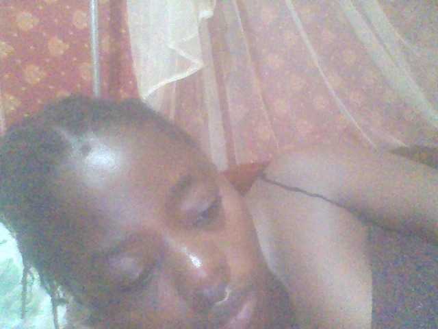 PrettyG's BongaCams show and profile