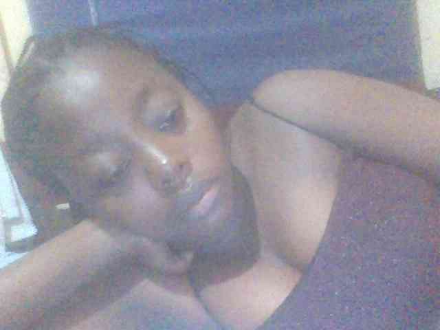 naked webcam PrettyG
