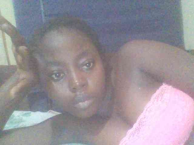 free adult cam PrettyG