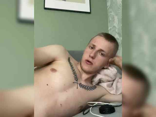 Sexmachina22 Live Webcam on BongaCams