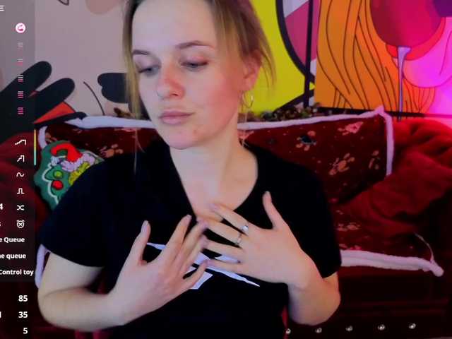 MaribelRiver's BongaCams show and profile