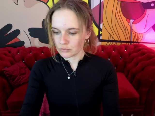 MaribelRiver's BongaCams show and profile