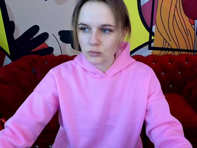 MaribelRiver's BongaCams show and profile