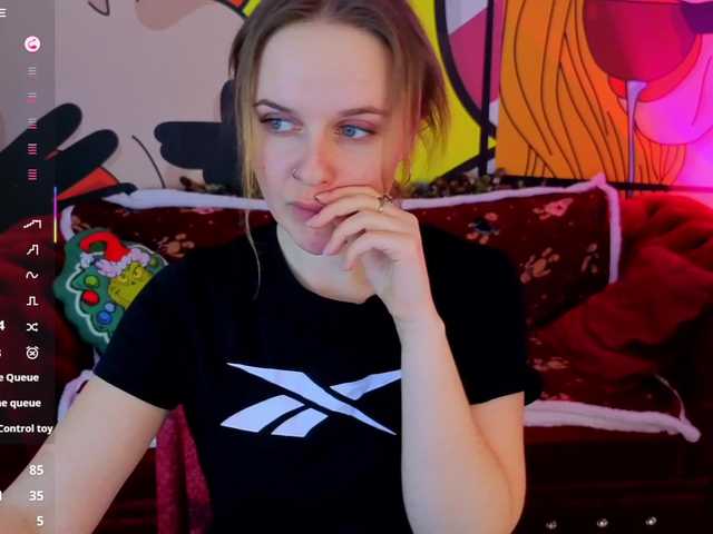 MaribelRiver's BongaCams show and profile