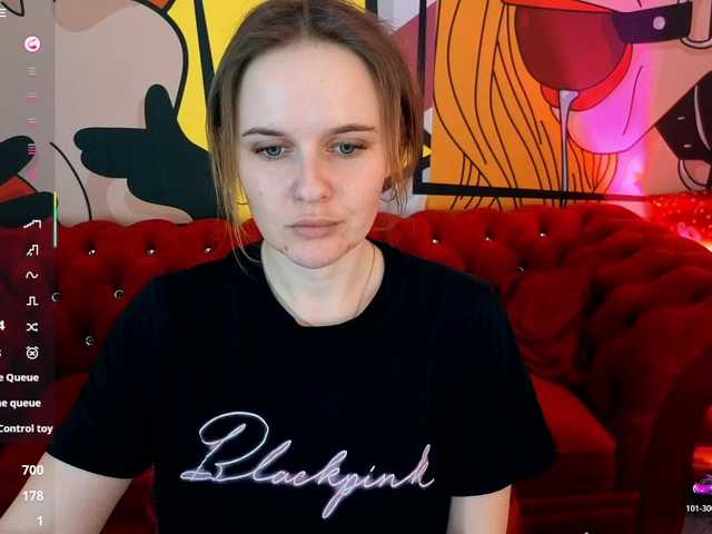 MaribelRiver's BongaCams show and profile