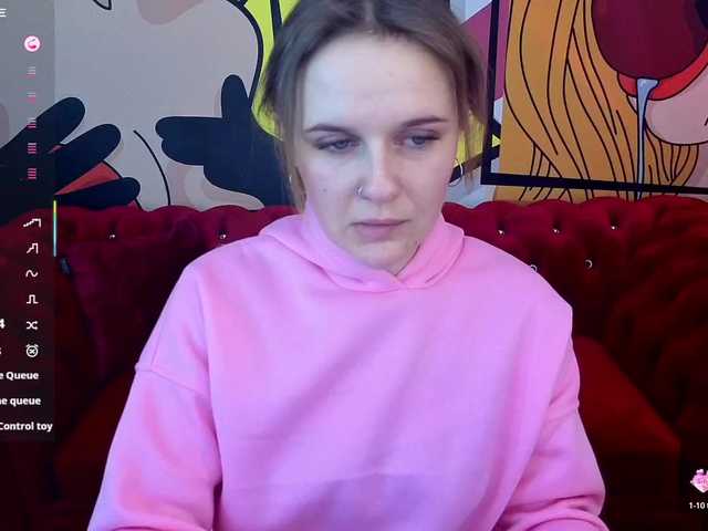 MaribelRiver's BongaCams show and profile