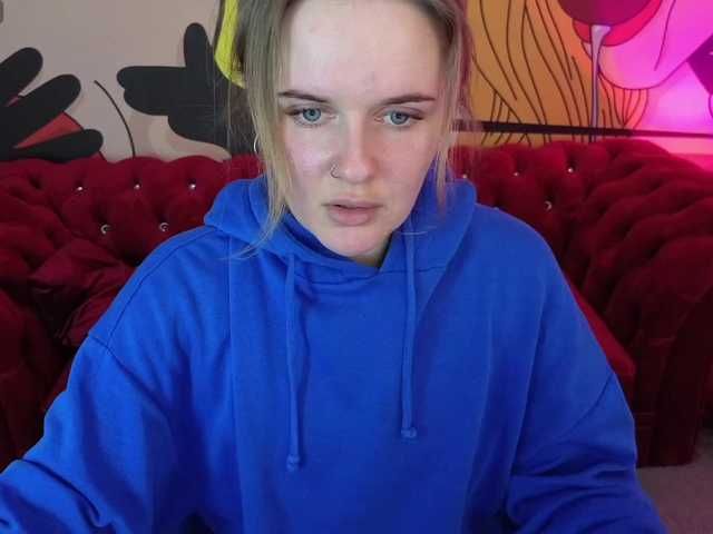 MaribelRiver's BongaCams show and profile