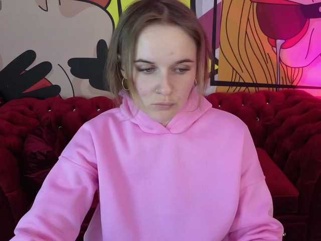 MaribelRiver's BongaCams show and profile