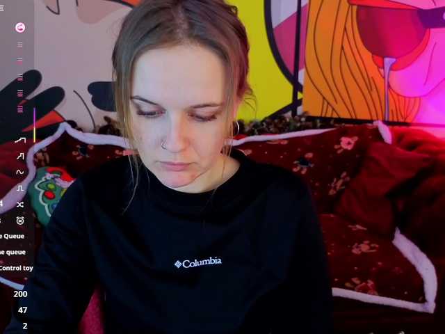 MaribelRiver's BongaCams show and profile