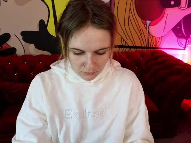 MaribelRiver live cam profile