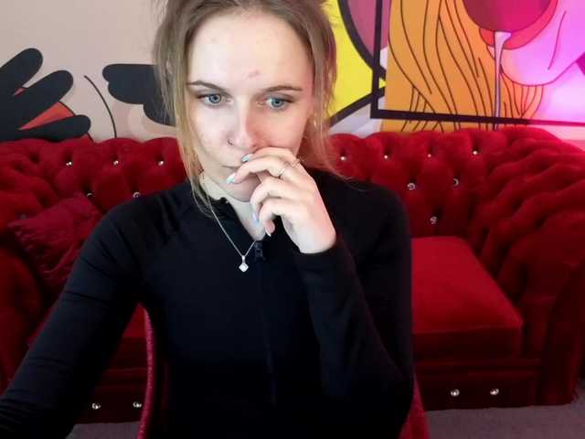 MaribelRiver's BongaCams show and profile