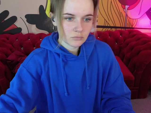 MaribelRiver's BongaCams show and profile