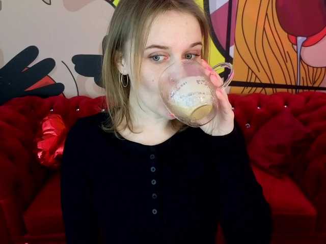 MaribelRiver's BongaCams show and profile