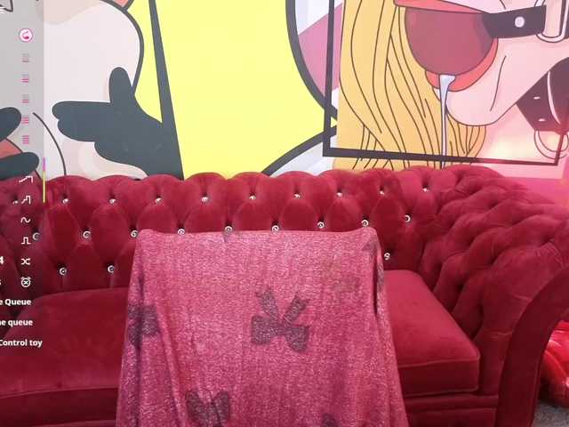 MaribelRiver's BongaCams show and profile