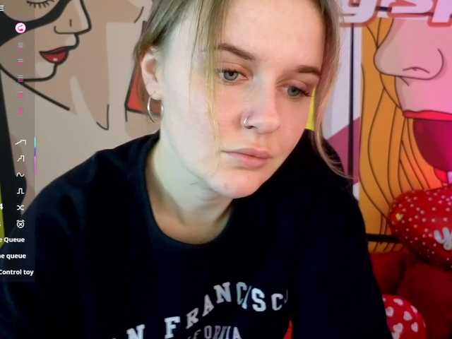 MaribelRiver's BongaCams show and profile