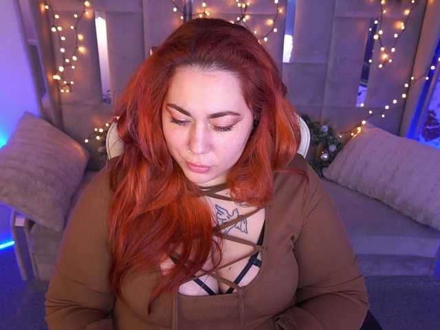 AmazonkaStarrr's BongaCams show and profile